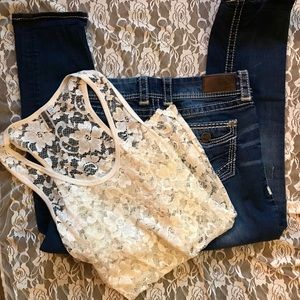 BKE denim jeans Addison 29 and lace tank top Large